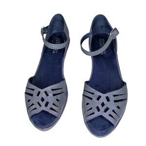 Kenneth Cole Reaction Sandals Womens Blue Cutout Wedge With Ankle Strap Size 8M